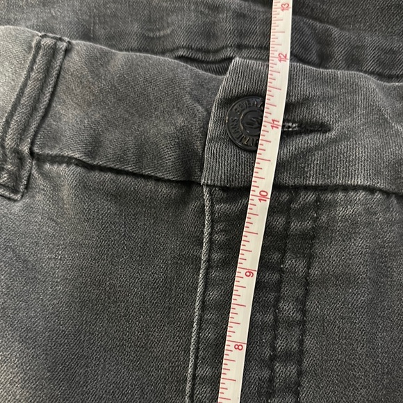 Seven7 Distressed Gray Jeans - Picture 6 of 8